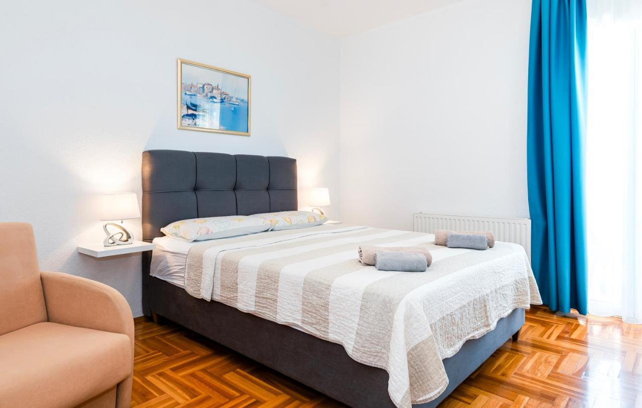Apartments Plavi Biser شيبينيك المظهر الخارجي الصورة