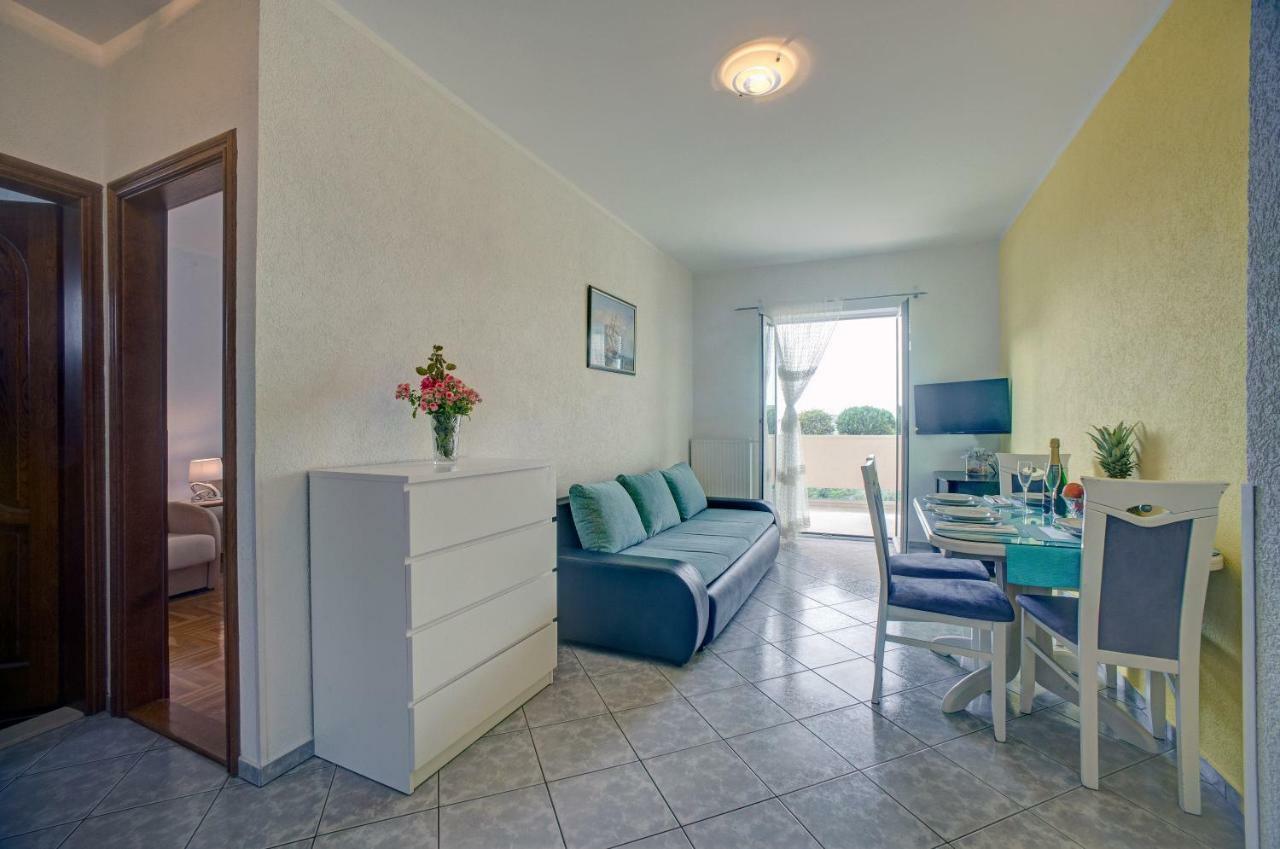 Apartments Plavi Biser شيبينيك المظهر الخارجي الصورة
